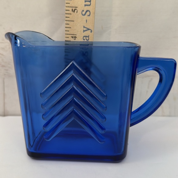 Hazel Atlas Vintage Cobalt Blue Small Pitcher Creamer Syrup Gravy Depression Era - Picture 8 of 9